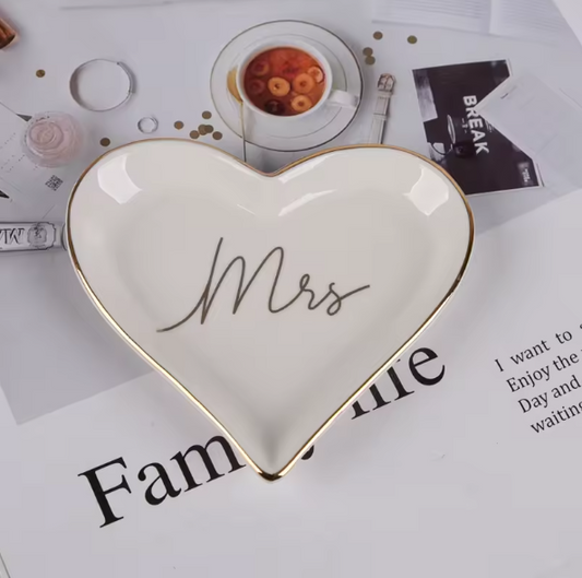 Mrs. Heart Ring Dish